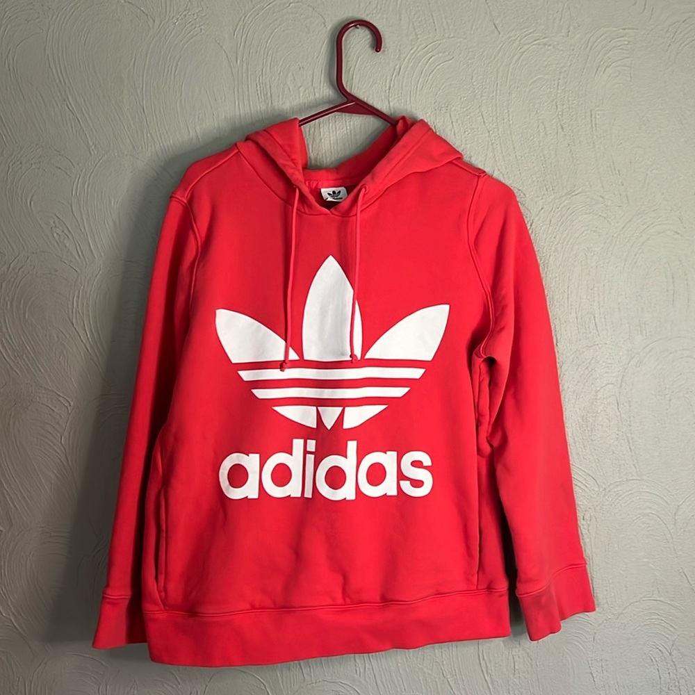 Adidas graphic sweatshirt unsized in coral color